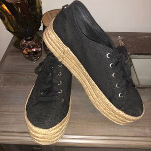 Black Steve Madden platforms
